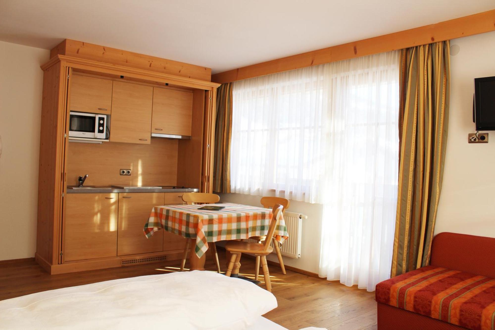Residence Gruene Laterne - Lanterna Verde Sexten Esterno foto